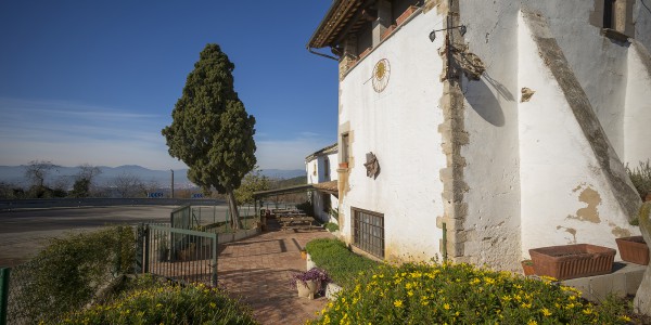 Can Mascort, restaurant, ctra. dels Àngels