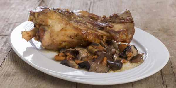 Can Mascort, restaurant, ctra. dels Àngels